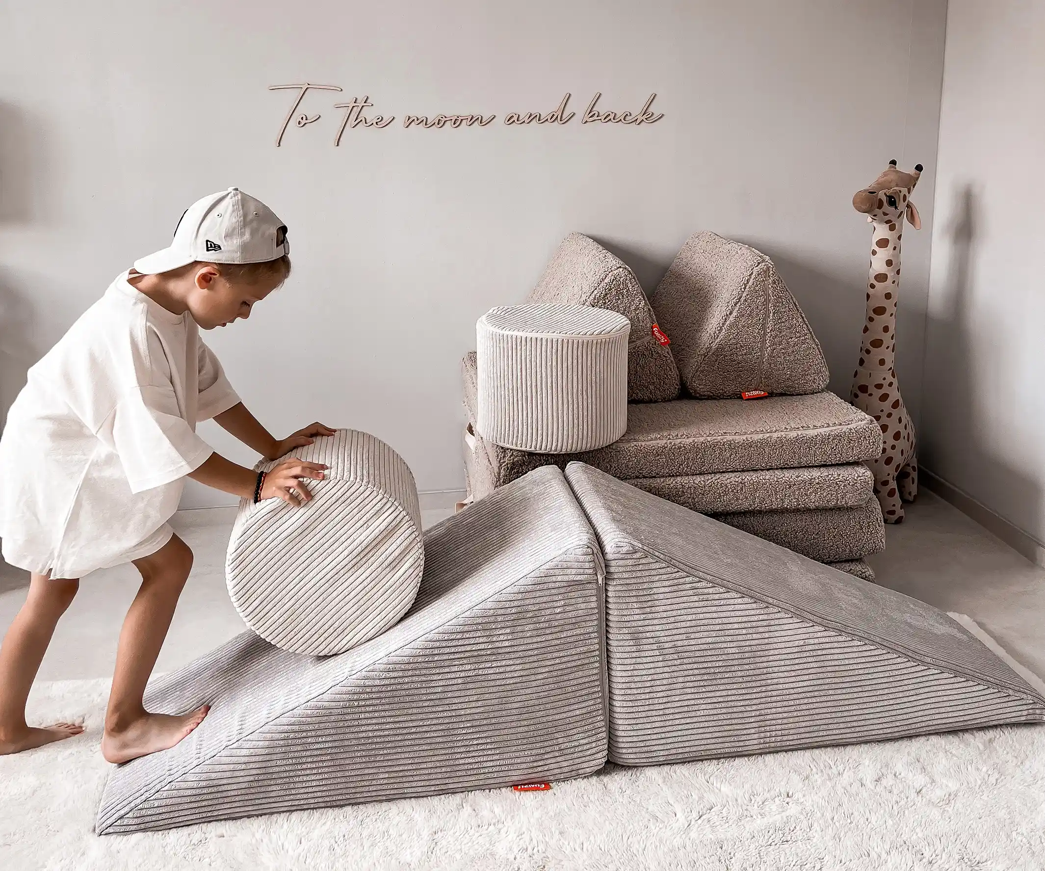 Funzy Pouf - Image 3