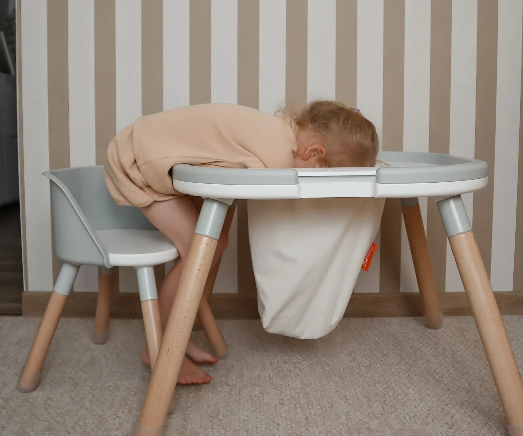 Spieltisch & Stuhl Set - Image 14